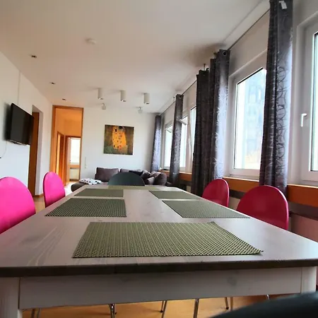 Domblick! Wunderschone In Der City Apartment