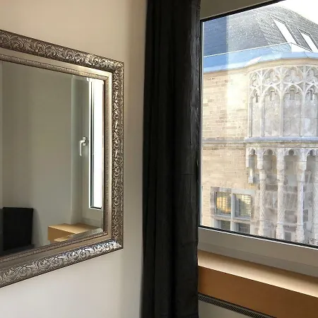Domblick! Wunderschone In Der City * Köln